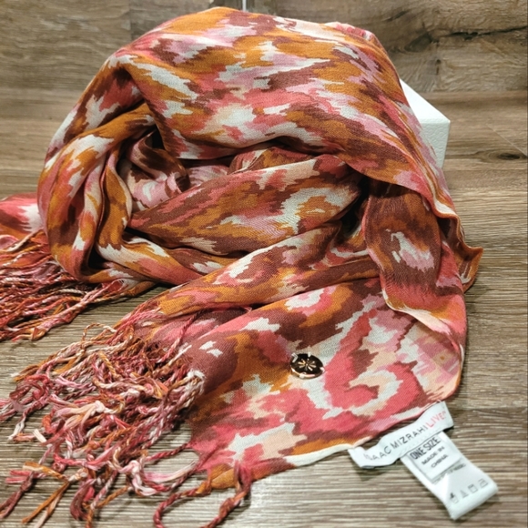 Issac mizrahi live Accessories - ❤5 for$25❤ Issac Mizrahi Live Fringe Coral Creme Mustard, Choco. Printed Scarf